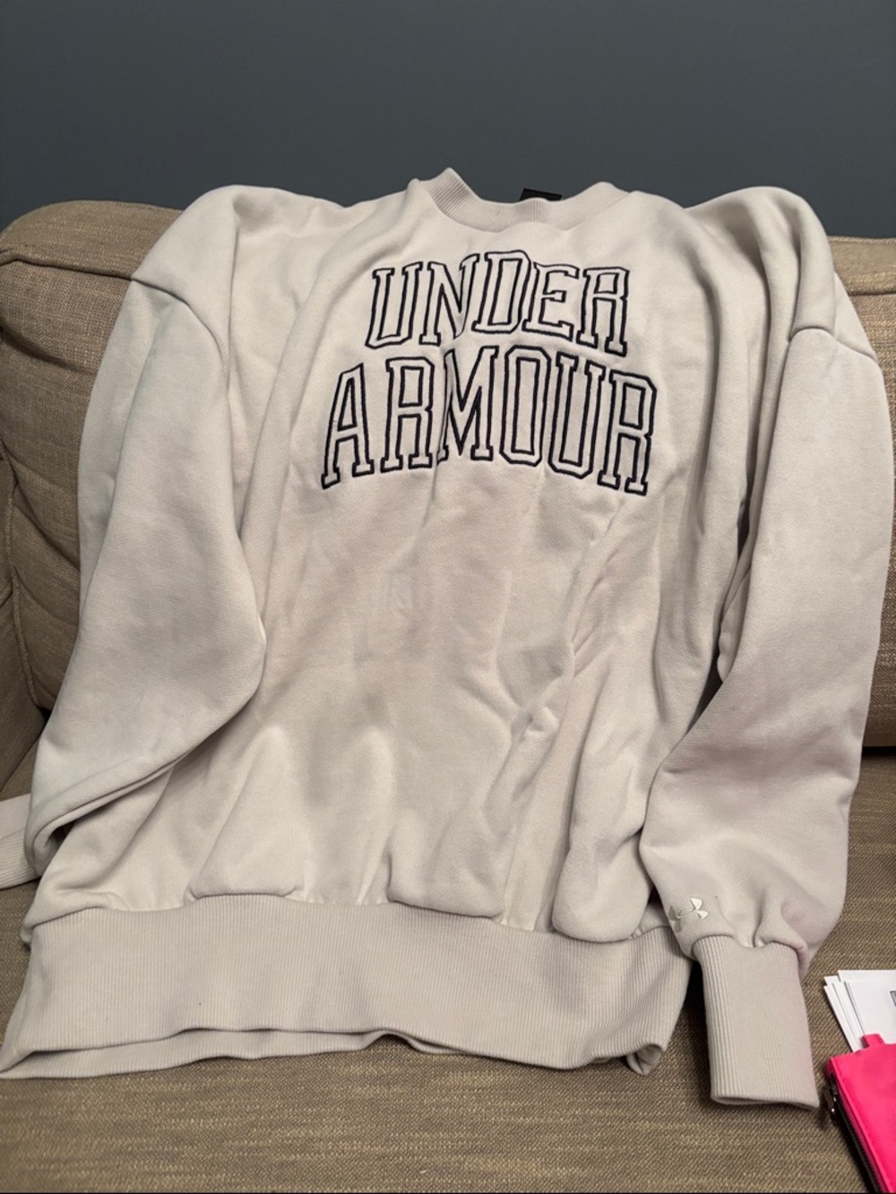 Under Armour Women's Crewneck Sweatshirt in Light Gray with Logo New Small
